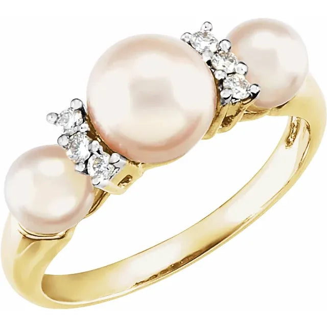 Cultured Freshwater Pearl and Diamond Ring