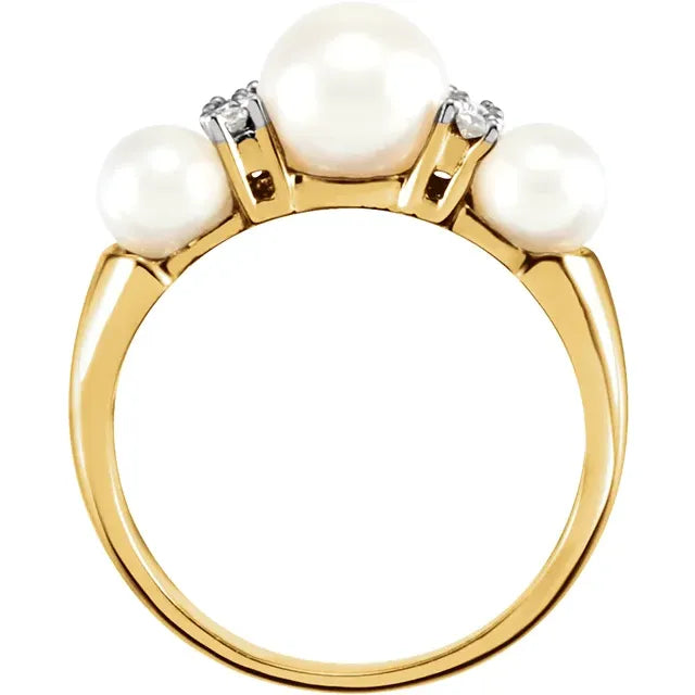 Cultured Freshwater Pearl and Diamond Ring