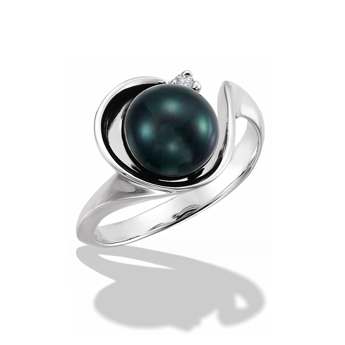 Cultured Black Akoya Pearl and Diamond Ring